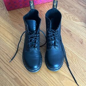 Doc Marten Pascal 1460